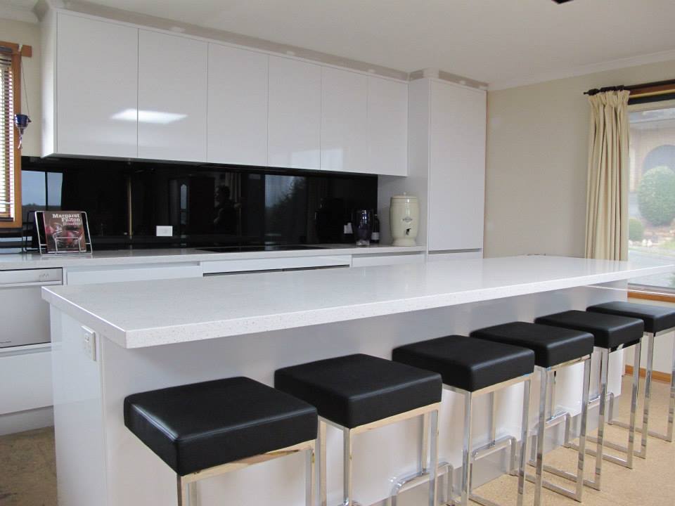 kitchen island stone benchtop